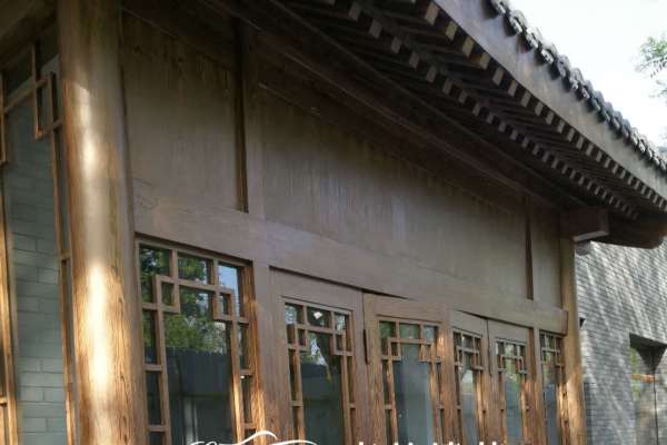 北京市海淀區頤和園路南門原木仿木紋漆施工項